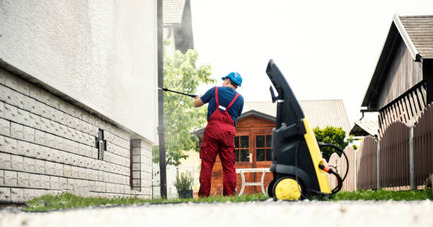 Best Pool Deck Cleaning  in Apple Creek, OH